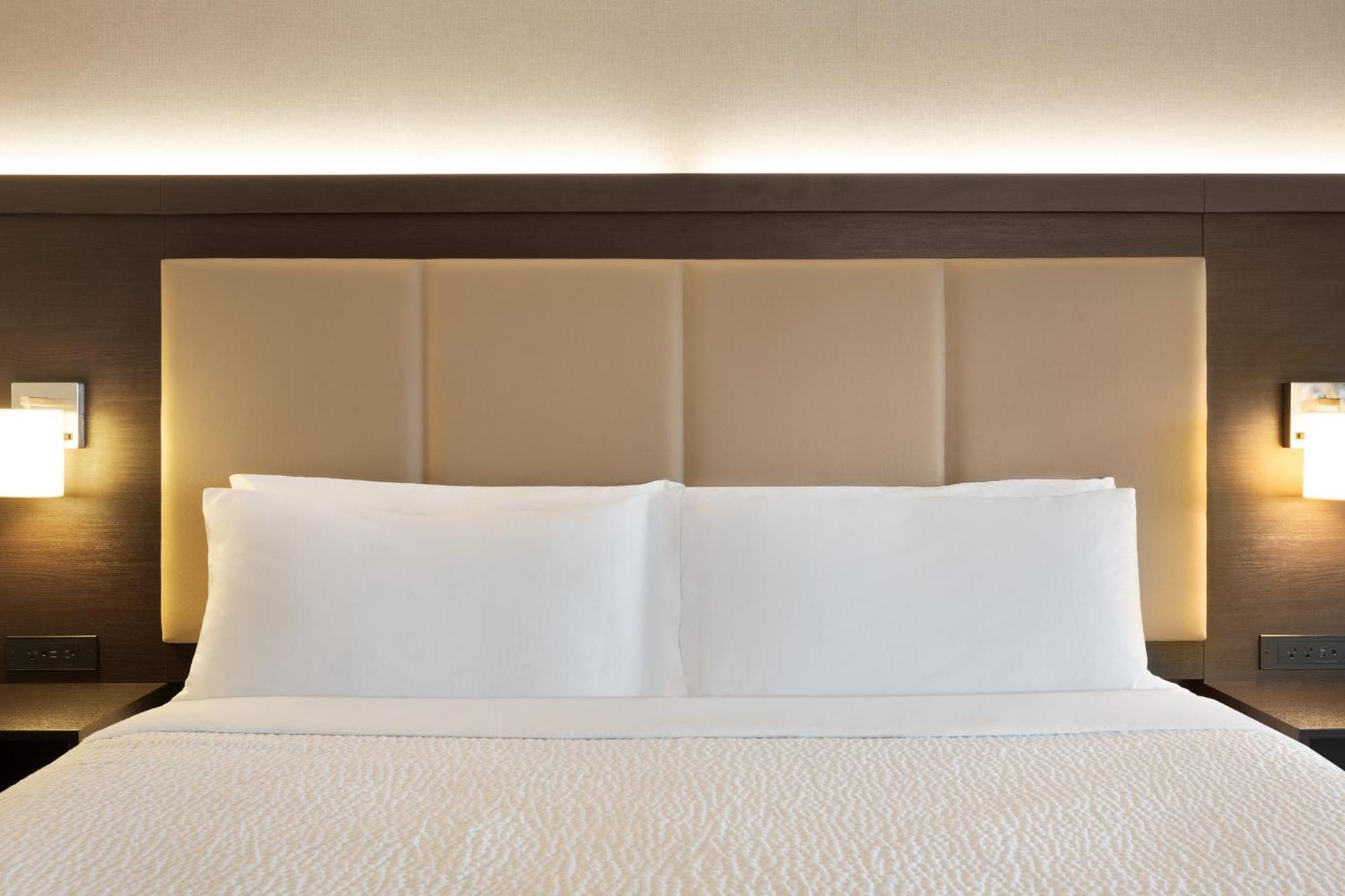 Holiday Inn Express & Suites - Redding By Ihg Εξωτερικό φωτογραφία